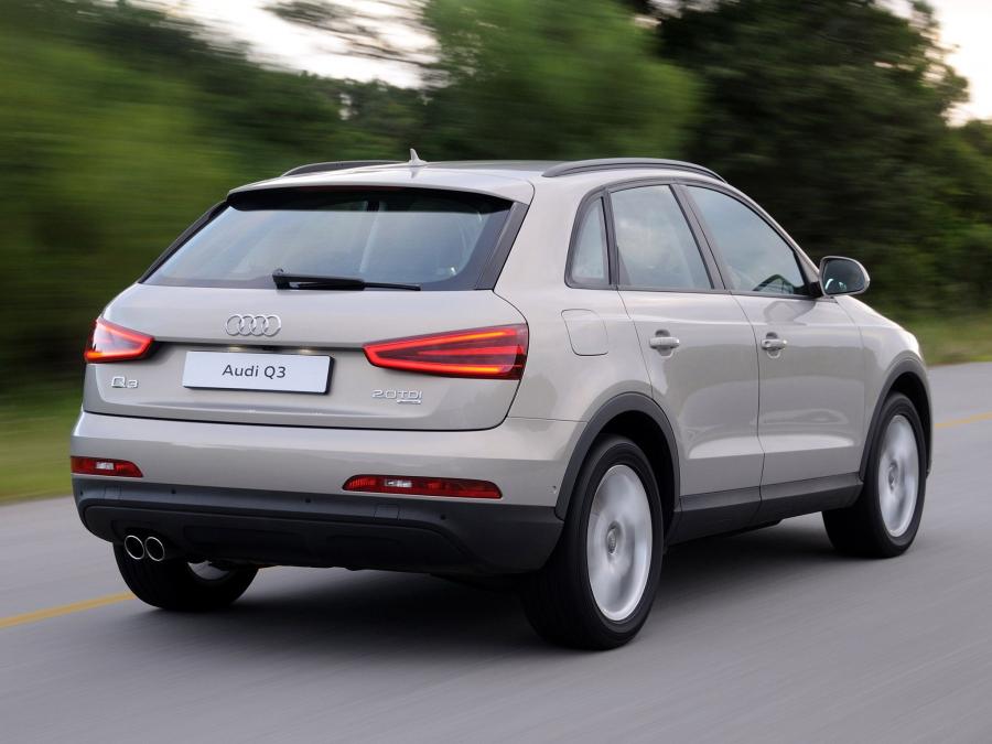  Audi Q3 2.0 TDI Quattro (8U) 2012 года  (ZA) (фото 7 из 21)